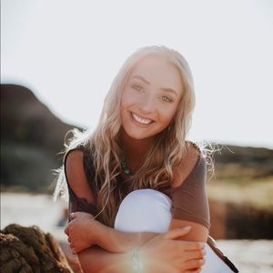 Meet your Posher, Sydney